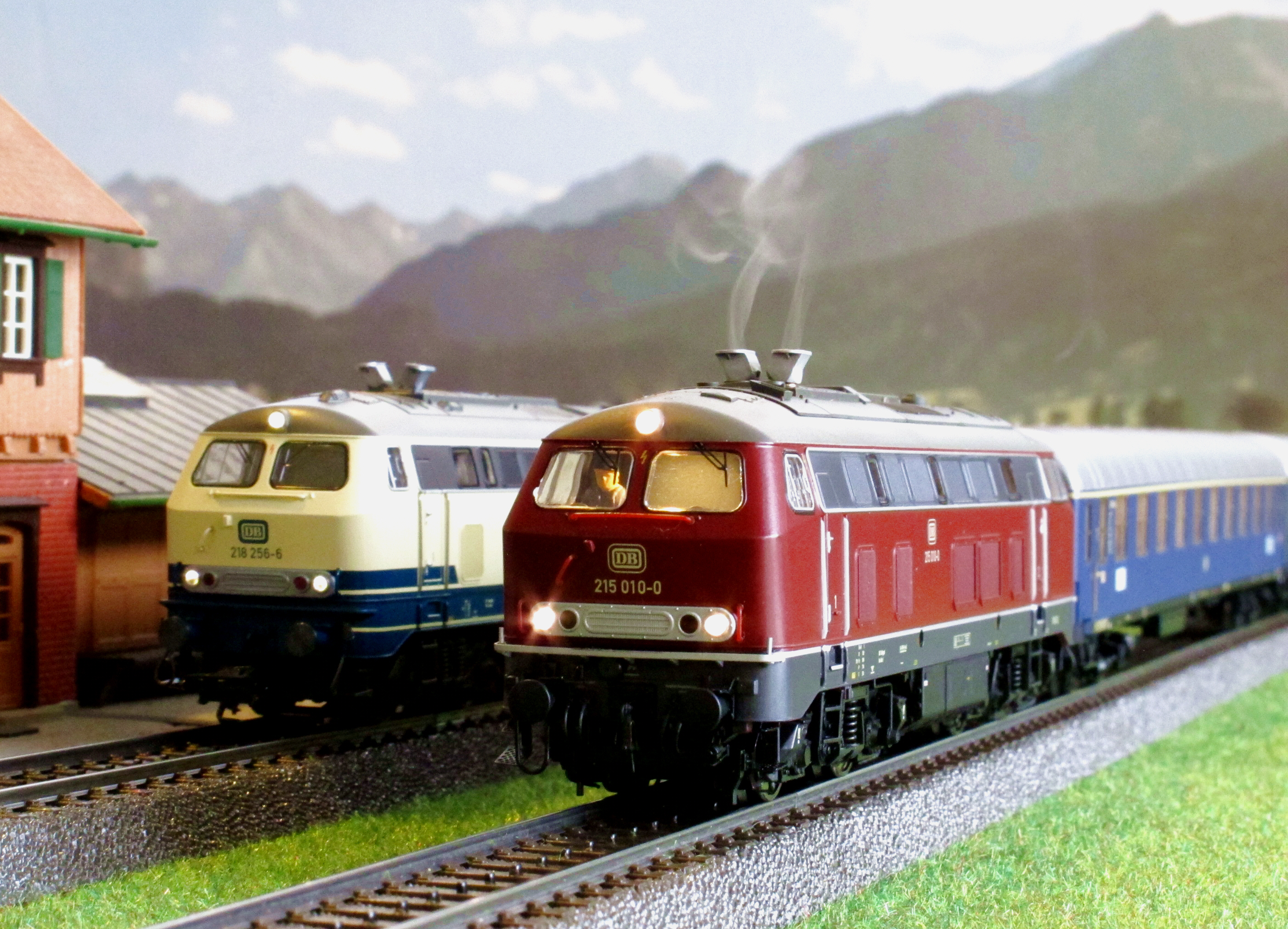 メルクリンの写真から | 畑川 治の車・鉄道そして旅